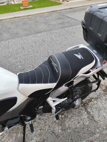 Predam Honda VFR 1200 Crosstourer r.v. 2012 automat DCT - 7