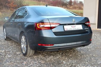 Škoda Superb 2.0 TDI DSG 140kw 4x4 DPH Virtual - 7