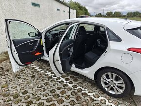 Hyundai i30 1,6 MPI Family 2014 - 7