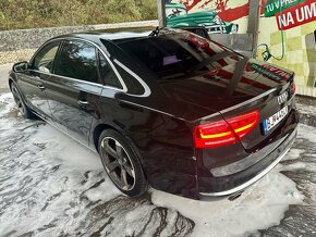 Audi A8L - 7