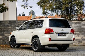 Toyota Land Cruiser V8 4.5 I D-4D Lux+ - 7