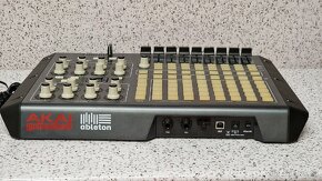 AKAI APC40 / ABLETON CONTROLER / MIDI kontroler - 7