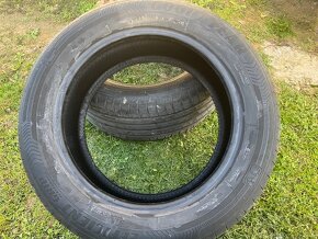 GoodYear Efficient 215/55R16 - 7