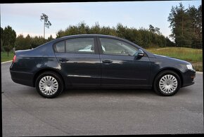 Volkswagen Passat 1.6  Comfortline - 7