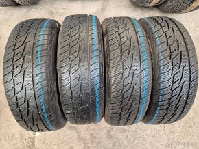 195/65 r15 zimné 4 MATADOR dezén 7,5 - 5,9 mm - 7