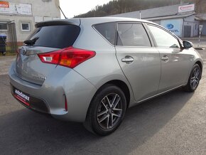 Toyota Auris - 7