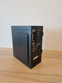 PC | i5-9400F | RX 580 8GB | 16GB RAM - 7