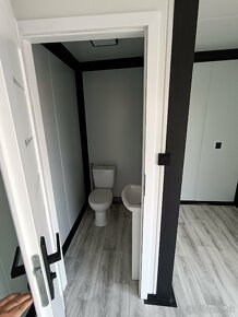 Mobilný kontajner 6m x 3m s WC - 7