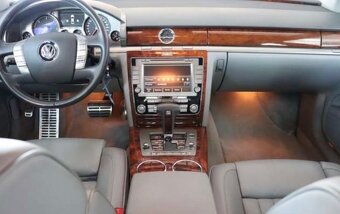 VW Phaeton 3.0 Diesel 4x4 - 7