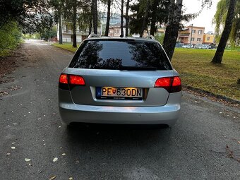 Audi A4 B7 - 7