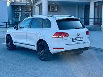 Volkswagen Touareg 3.0tdi - 7