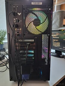 Predám PC K1 / i3 / 32GB / 250GB+1TB / Asus RX580 / B760 - 7