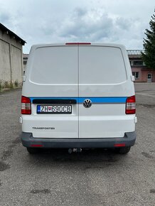 PREDÁM úžitkové vozidlo Volkswagen Transporter T5 2.0 TDI - 7