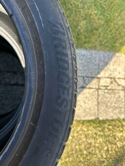 Predám Letne pneu Bridgestone 245/45 R17 - 7