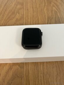 Apple Watch 5 44mm - 7