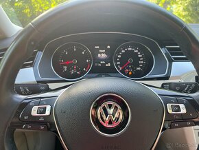 Volkswagen Passat Variant 2.0 TDI BMT Business Highline - 7