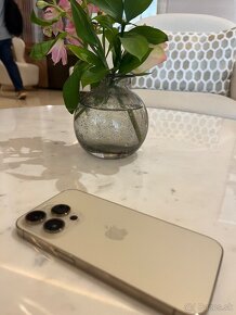 iPhone 14 PRO GOLD 128 GB - - 7