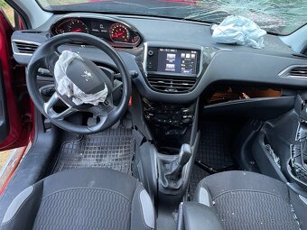 Peugeot 208, 1.4 HDi - 7