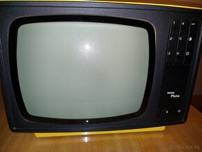 Retro TV Tesla Pluto žltý - rezervované - 7