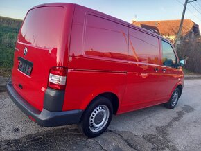 Volkswagen Transporter T5 2.0TDI - 7