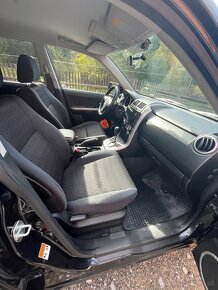 Suzuki Grand Vitara Automat 2,4 Benzin 4x4 - 7