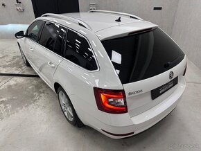 Škoda Octavia Combi 2.0 TDI Style DSG Key Less SR - 7