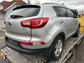 KIA SPORTAGE 1,7 CRDi, r.v.2012, TP+ŠPZ, KÚPENÁ SR,1.MAJITEĽ - 7