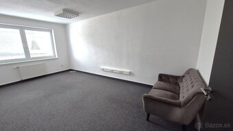 Kancelárske priestory/ambulancia 99,93 m² - 7