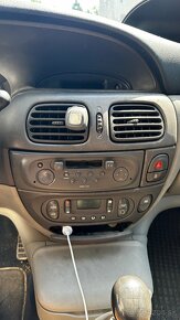 Renault scenic - 7