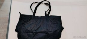 Dámska taška cez rameno UNDER ARMOUR Favorite Tote-BLK 001 - 7