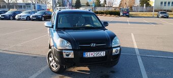 Predám Hyundai Tuscon 4wd 4x4 funkčná - 7