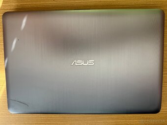 ASUS VivoBook Max X541NA - 7