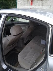 VW Passat 1.9tdi - 7