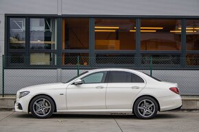 Mercedes-Benz E trieda Sedan 300 de 143 kw - V ZÁRUKE - 7