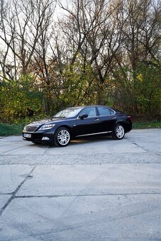 Lexus LS600h - 7