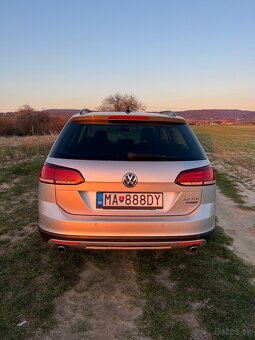 VW GOLF VII VARIANT 2.0TDI DSG - 7