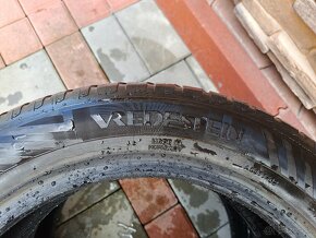Celoročné pneu Vredestein 2ks/ Zimné pneu Nexen 2ks 185/55 - 7