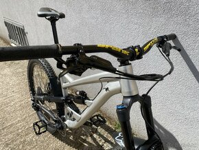 Horsky MTB YT Capra - 7