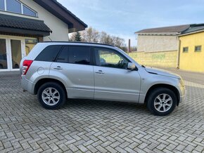 Suzuki vitara 2.0 i 4x4 ,r.v2006,tazne - 7