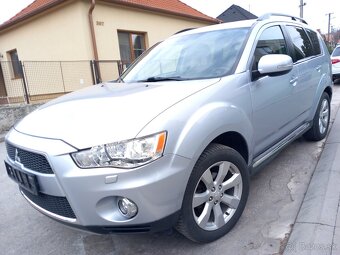 MITSUBISHI OUTLANDER 2.2 DI-D AUTOMAT 7MIEST - 7