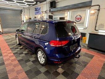 Volkswagen Touran 1.6TDI 7mietsny - 7