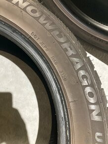 Gumy 235/50 R19 - 7