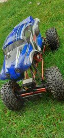 RC model bugina 4x4 - 7