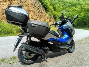 Držáky kufru Shad Sh23 na Honda Forza 125 300 350 - 7