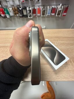 Predám/ vymením Apple iPhone 15 Pro 1tb - 7