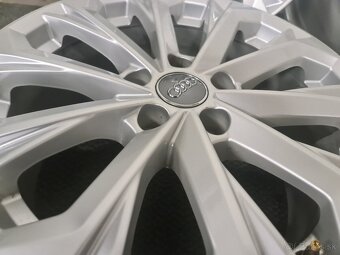 5X112 R17 AUDI 7.5J ET38 - 7