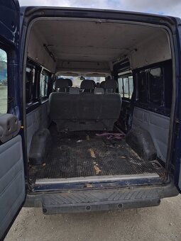 Predám Ford transit 2.2 tdci - 7