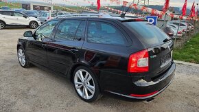 Škoda Octavia Combi 2.0 TDI CR DPF RS DSG - 7