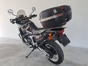 Honda XRV 750 Africa Twin - 7