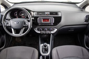 Kia Rio - 7